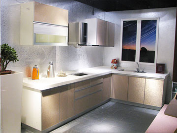 �c�r���M(j��n)�Č��լ��N���W(w��ng)��ُ���̳�